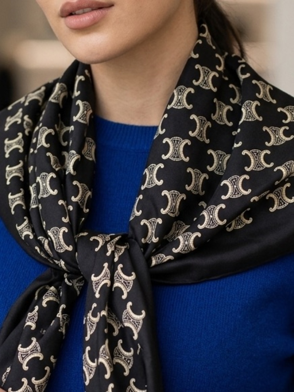 🆕 CELINE Black Logo Silk Scarf - Picture 4 of 6